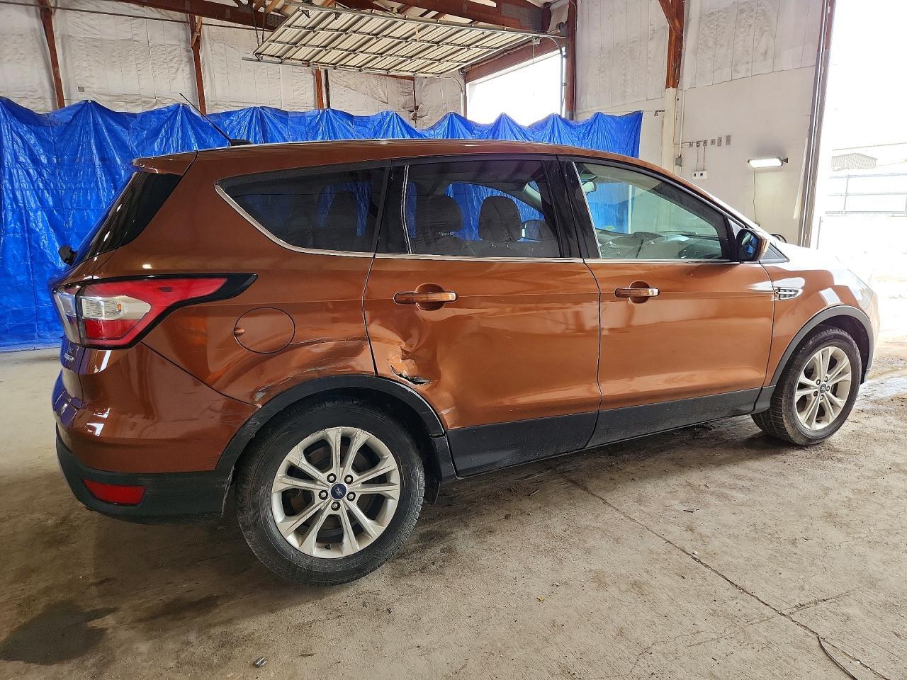 2017 FORD ESCAPE — фото 3