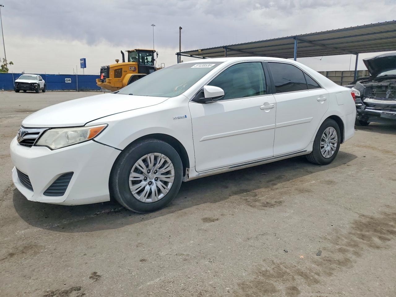 TOYOTA CAMRY HYBRID