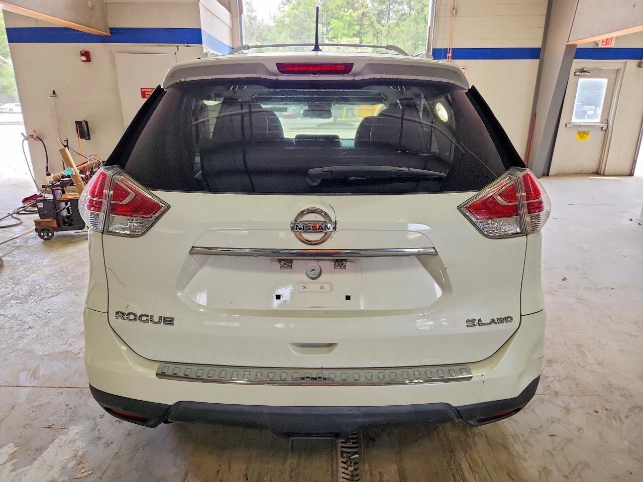 NISSAN ROGUE