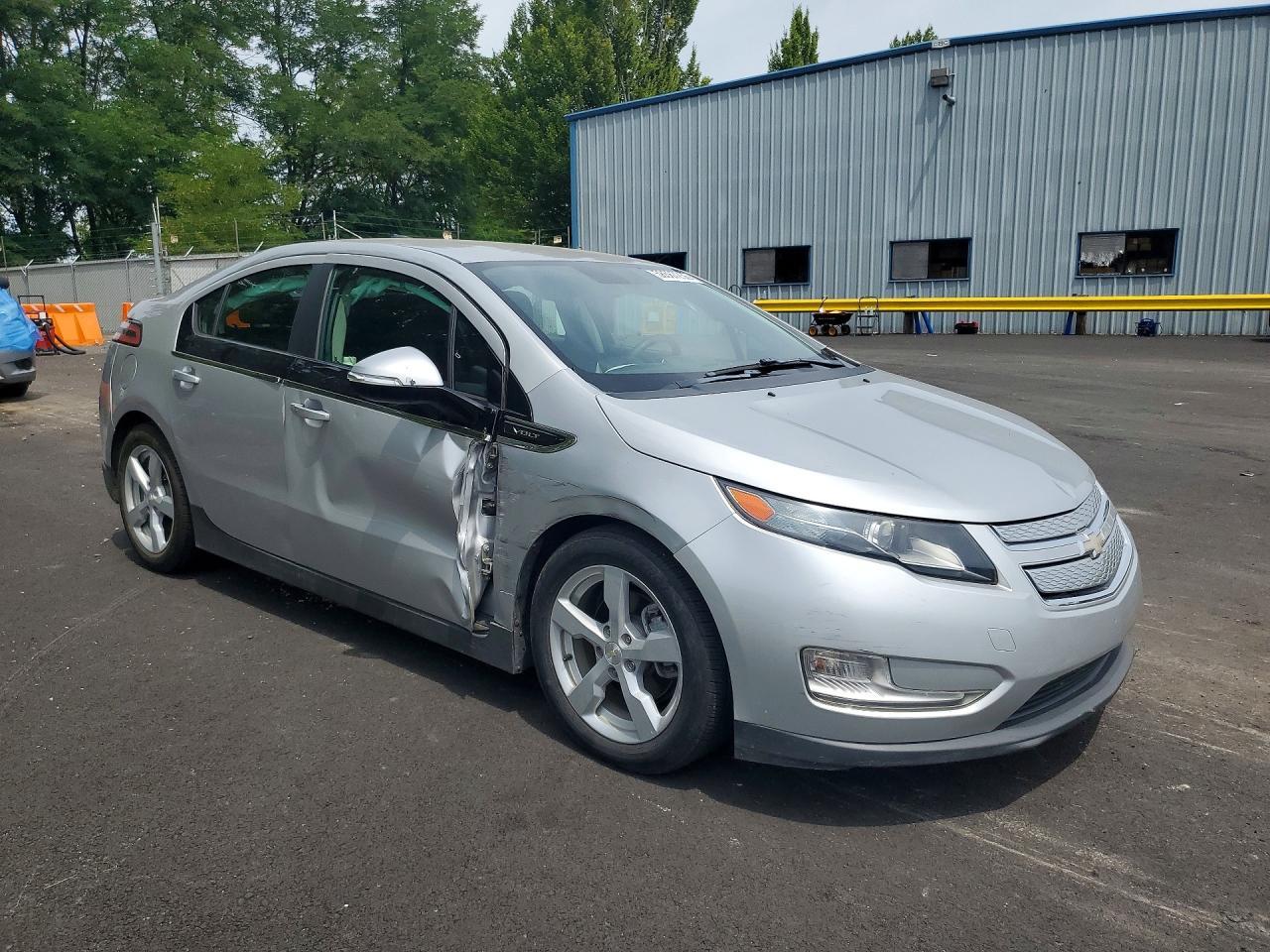 2013 CHEVROLET VOLT — фото 4
