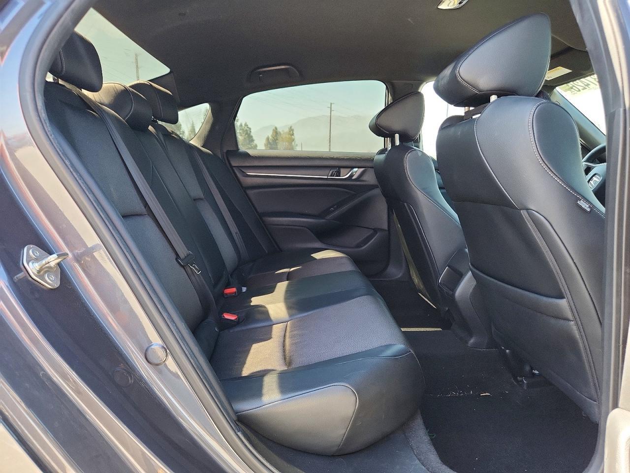 2018 HONDA ACCORD — фото 10
