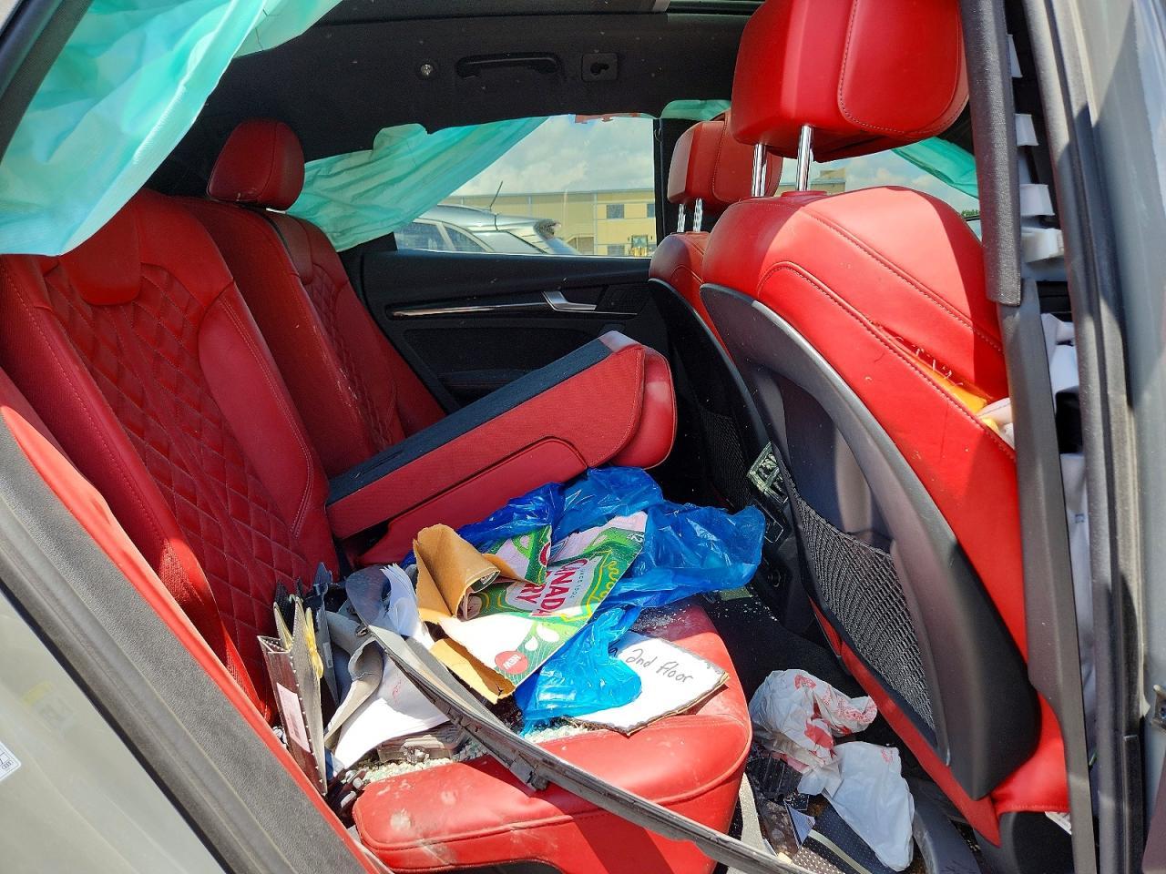 2019 AUDI SQ5 — фото 11