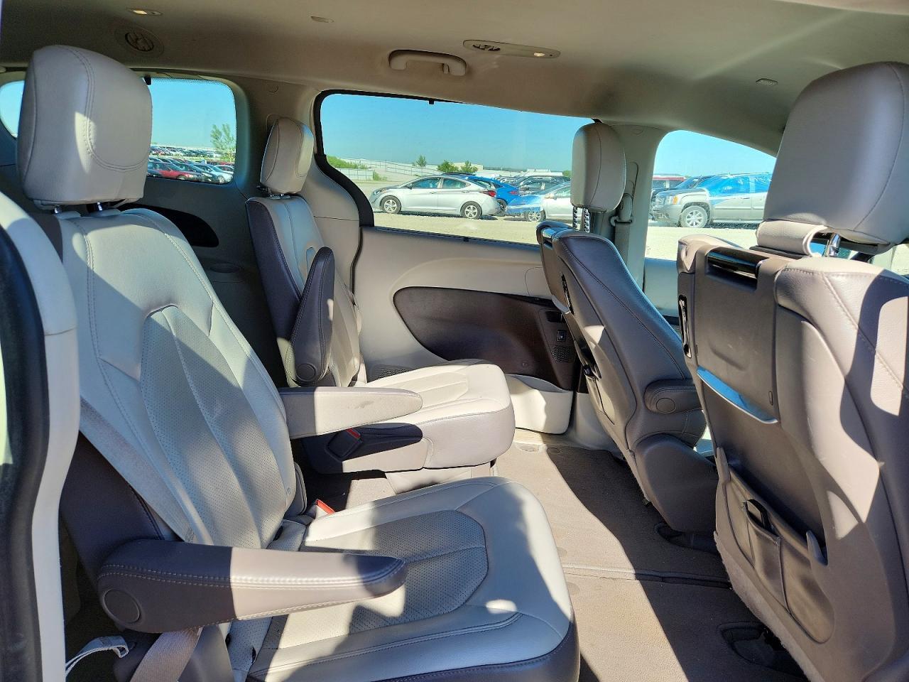 2017 CHRYSLER PACIFICA — фото 11