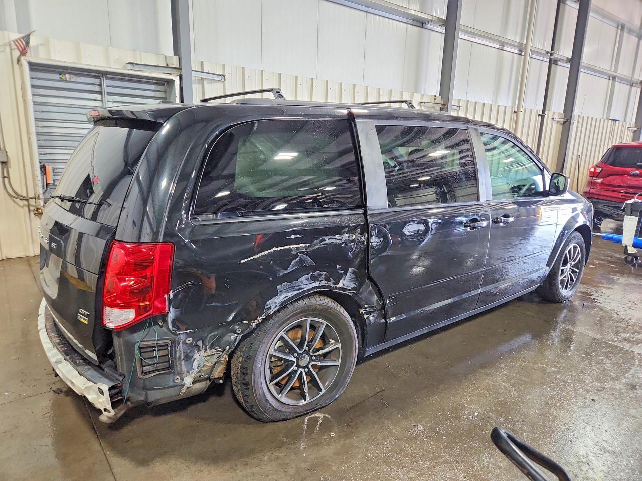 2018 DODGE GRAND CARAVAN — фото 3