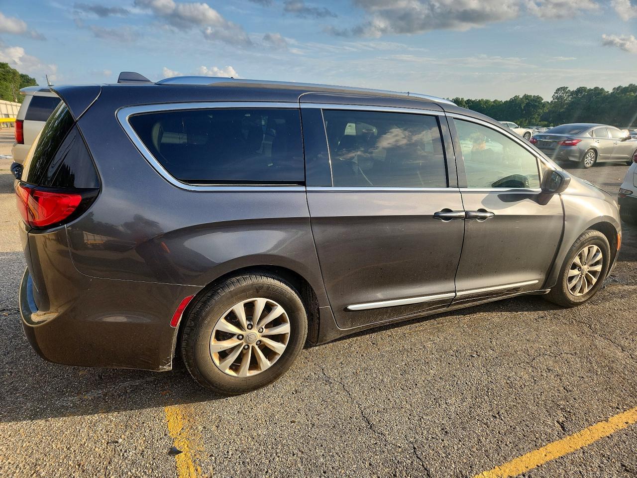 2019 CHRYSLER PACIFICA — фото 3