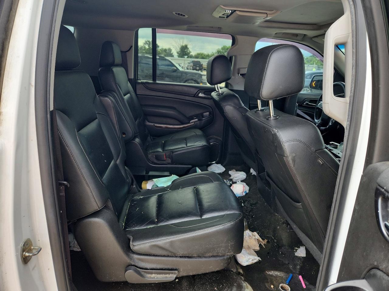 2016 CHEVROLET SUBURBAN — фото 11
