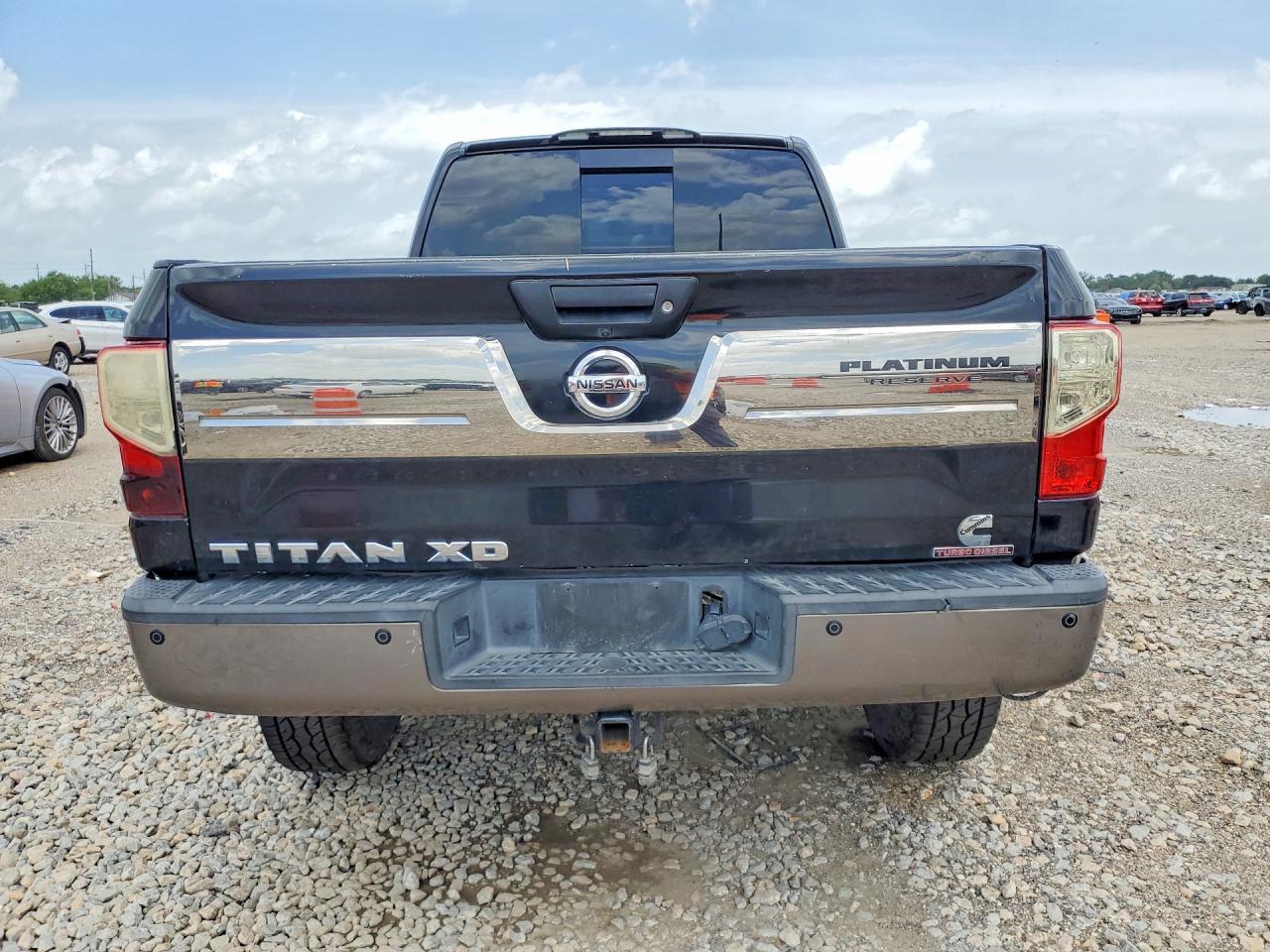 2016 NISSAN TITAN — фото 6