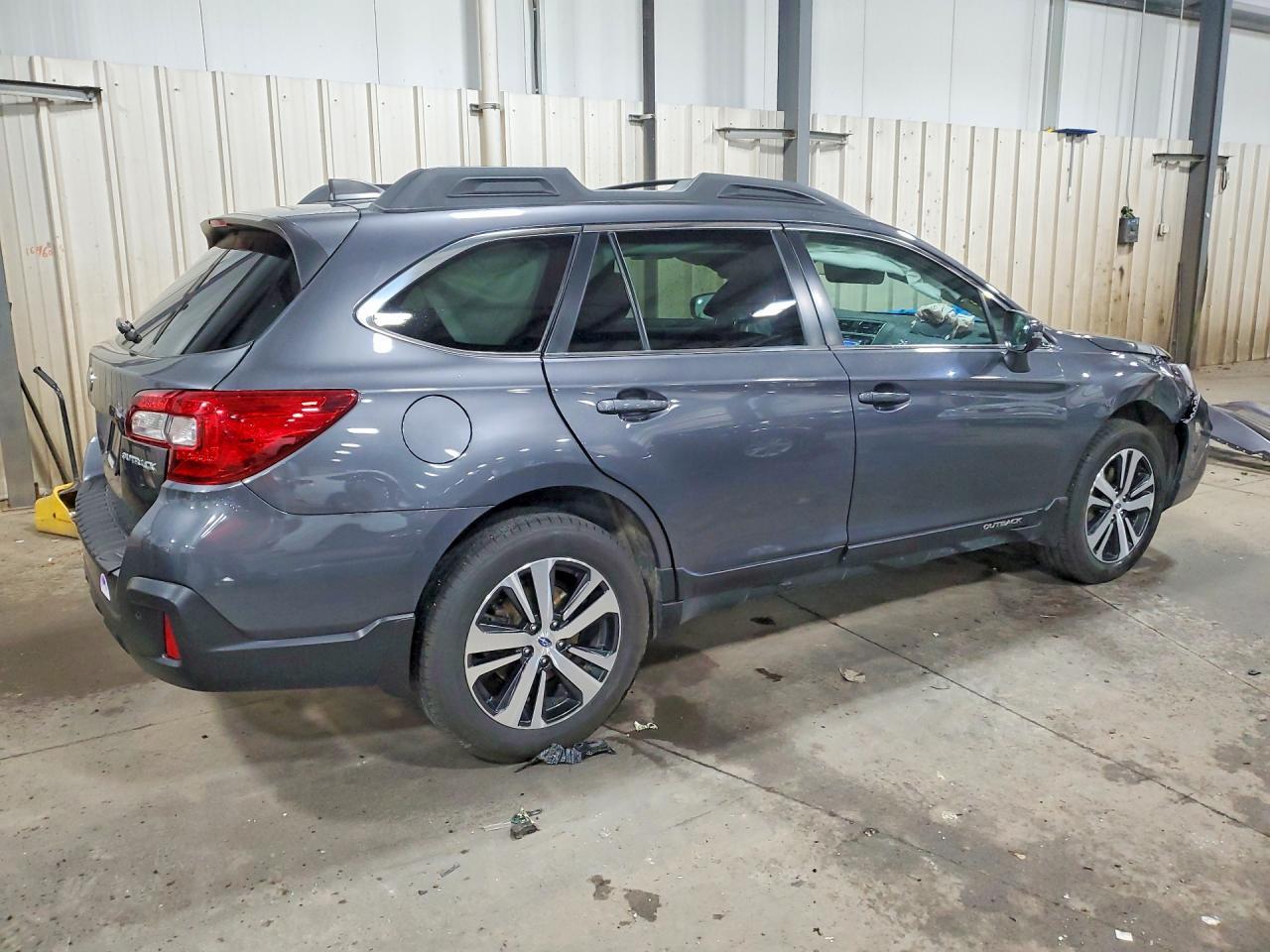 2018 SUBARU OUTBACK — фото 3