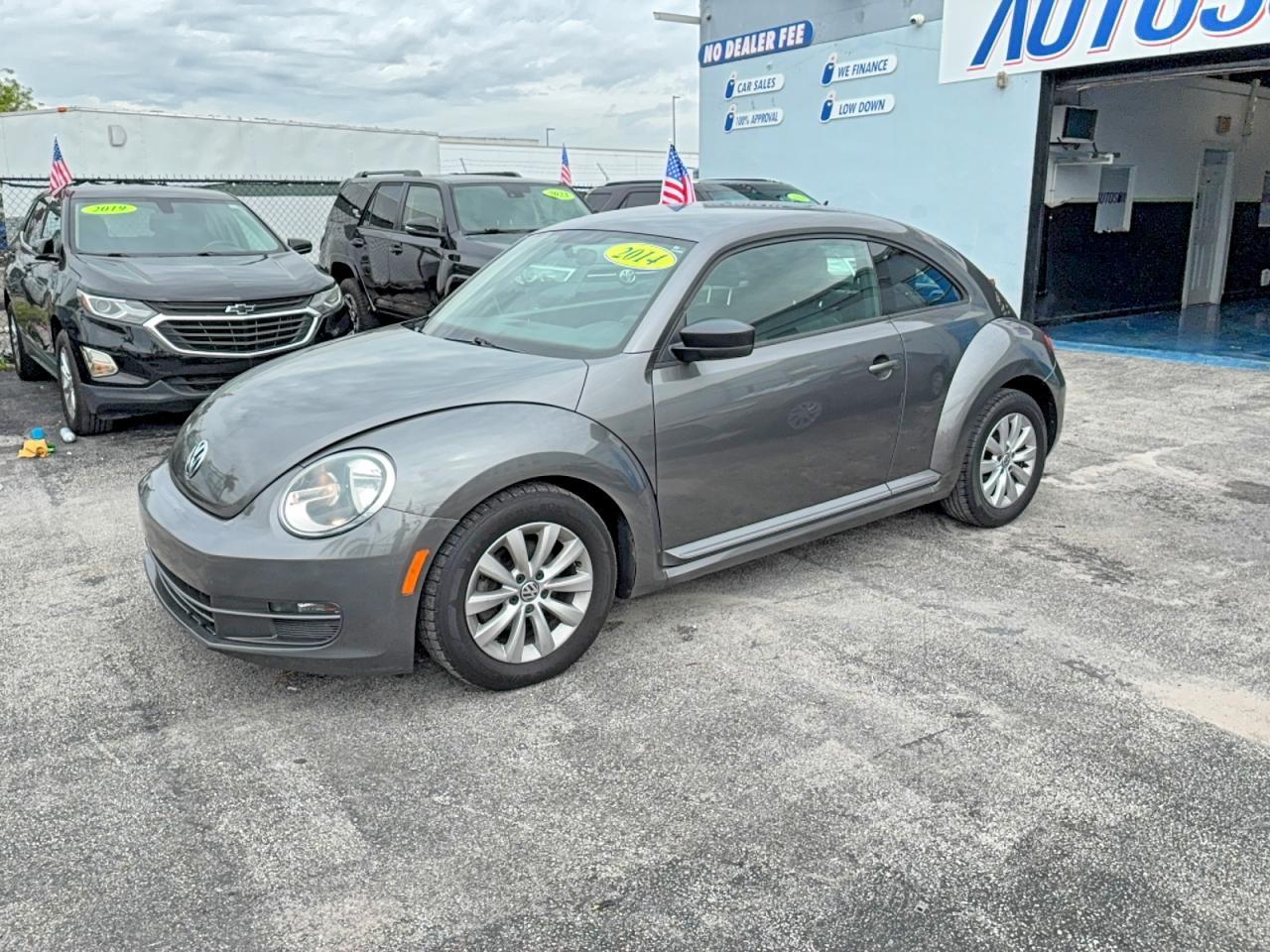 VOLKSWAGEN BEETLE