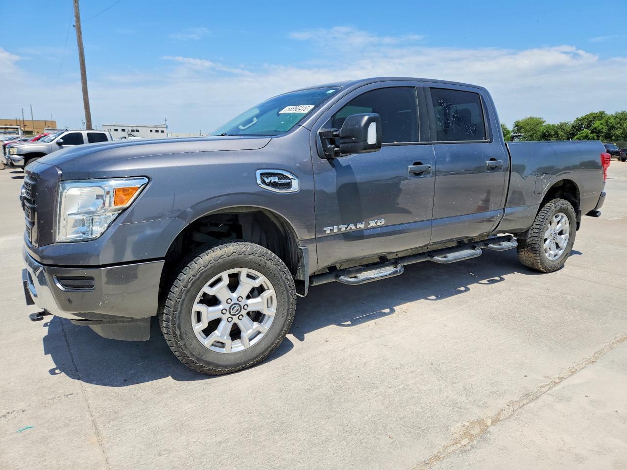 2022 NISSAN TITAN — фото 1