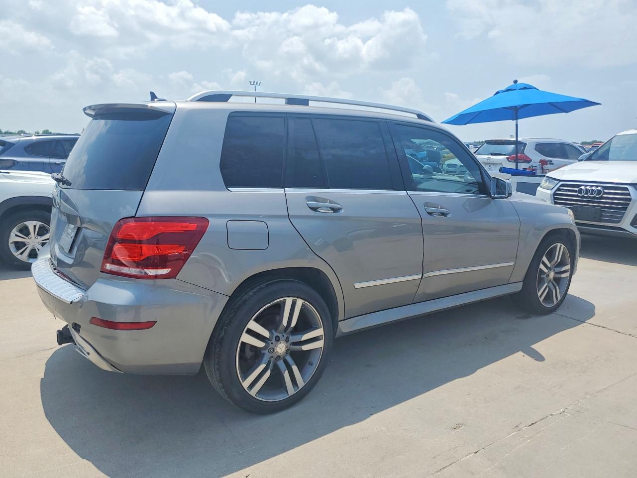 2015 MERCEDES-BENZ GLK-CLASS — фото 3