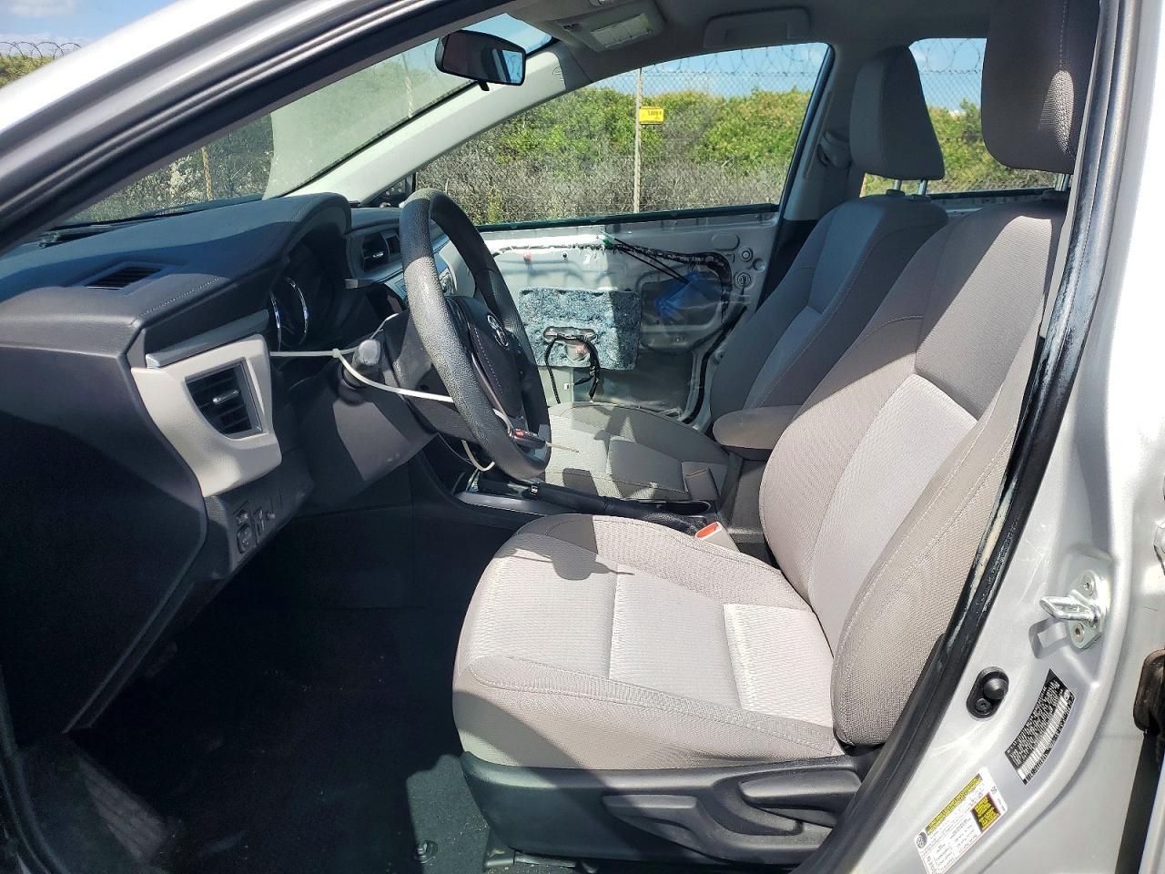 2015 TOYOTA COROLLA — фото 7