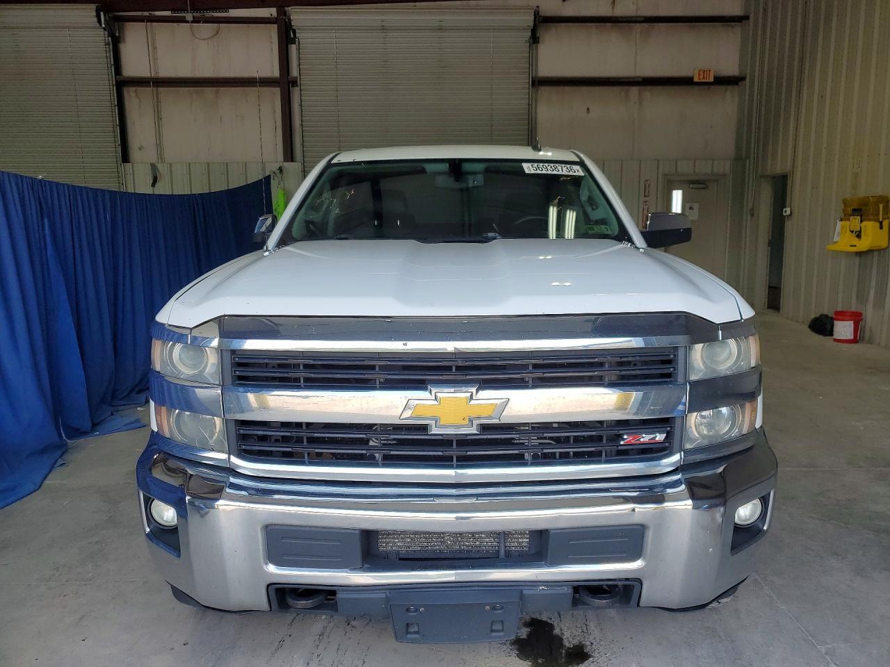 2015 CHEVROLET SILVERADO 3500 — фото 5
