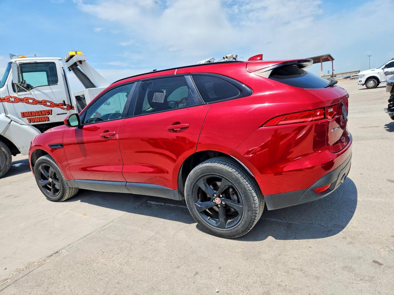 2017 JAGUAR F-PACE — фото 2