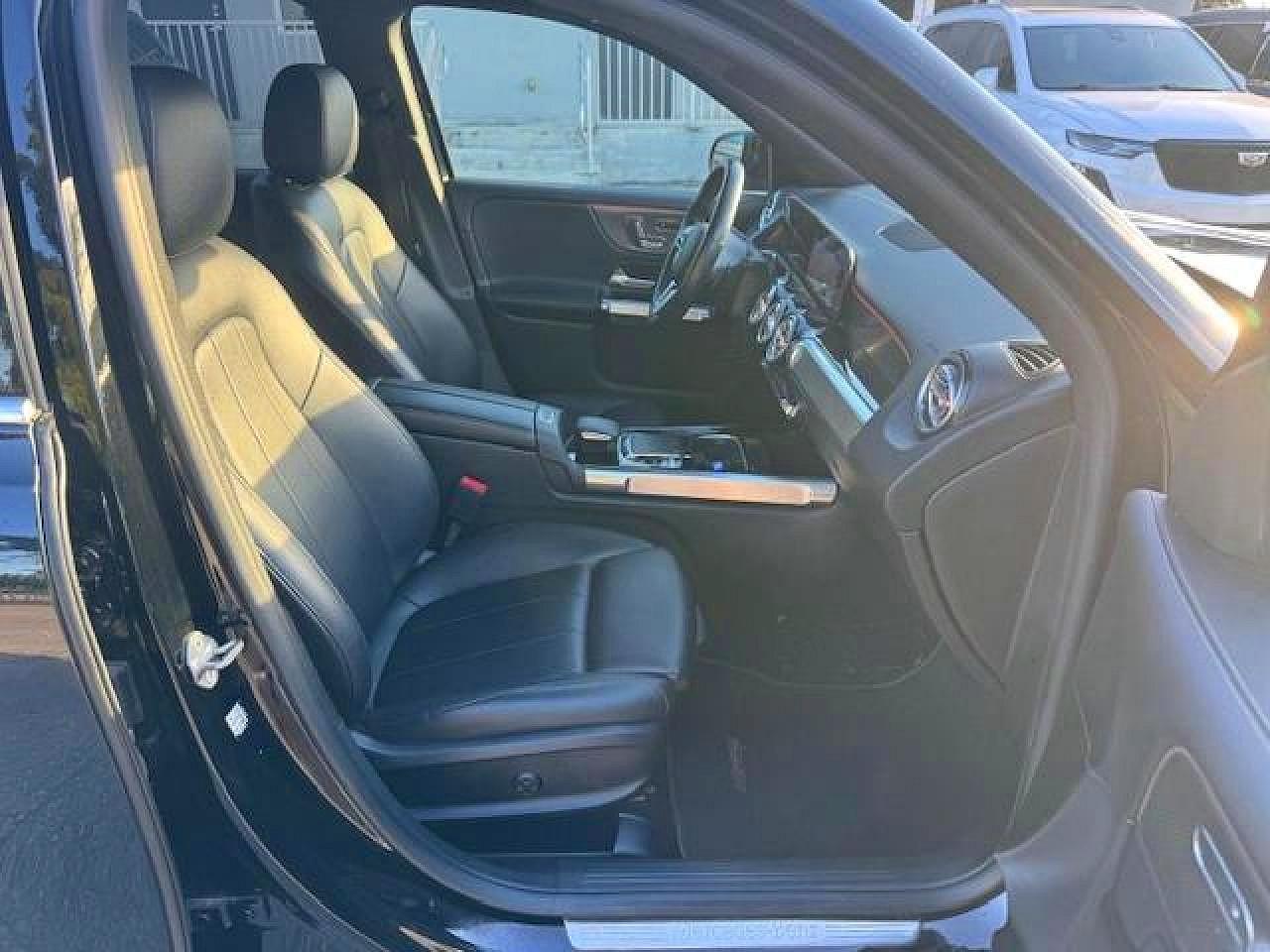 MERCEDES-BENZ GLB-CLASS