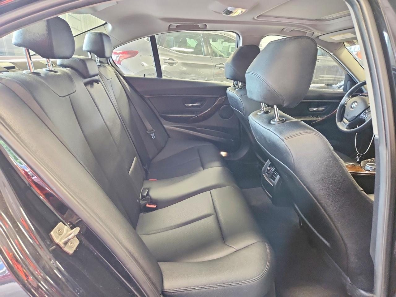 2015 BMW 3 SERIES — фото 10