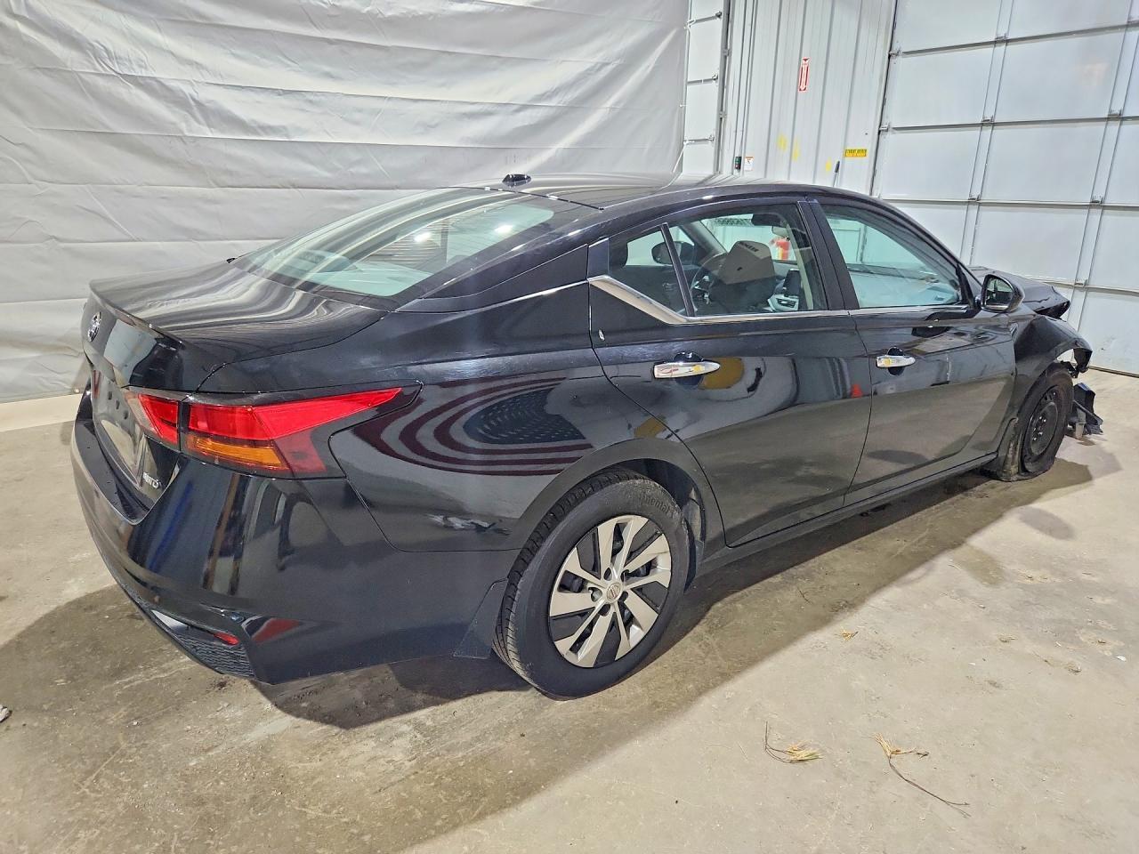 2020 NISSAN ALTIMA — фото 3