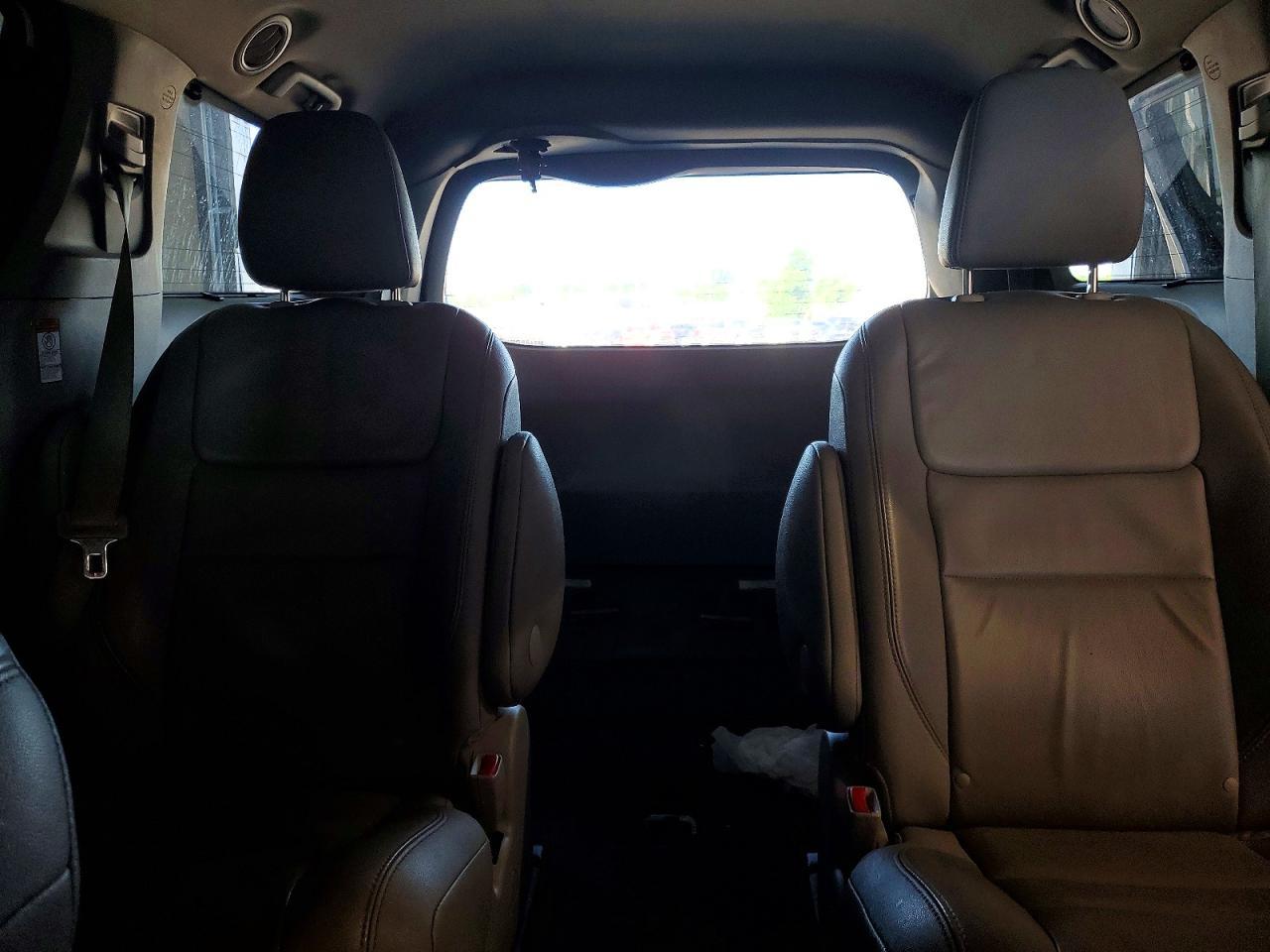 2015 TOYOTA SIENNA — фото 10