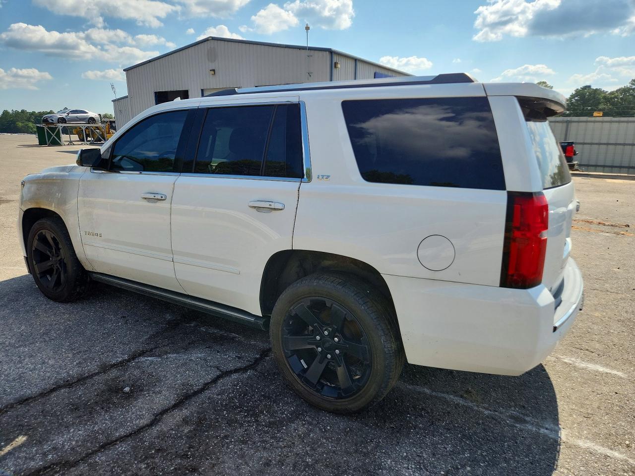 2016 CHEVROLET TAHOE — фото 2