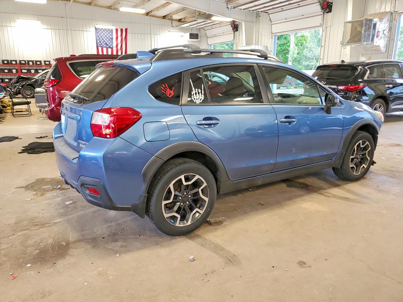2017 SUBARU CROSSTREK — фото 3