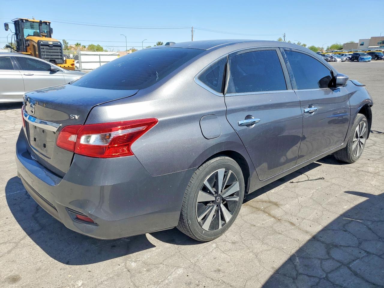 2019 NISSAN SENTRA — фото 3
