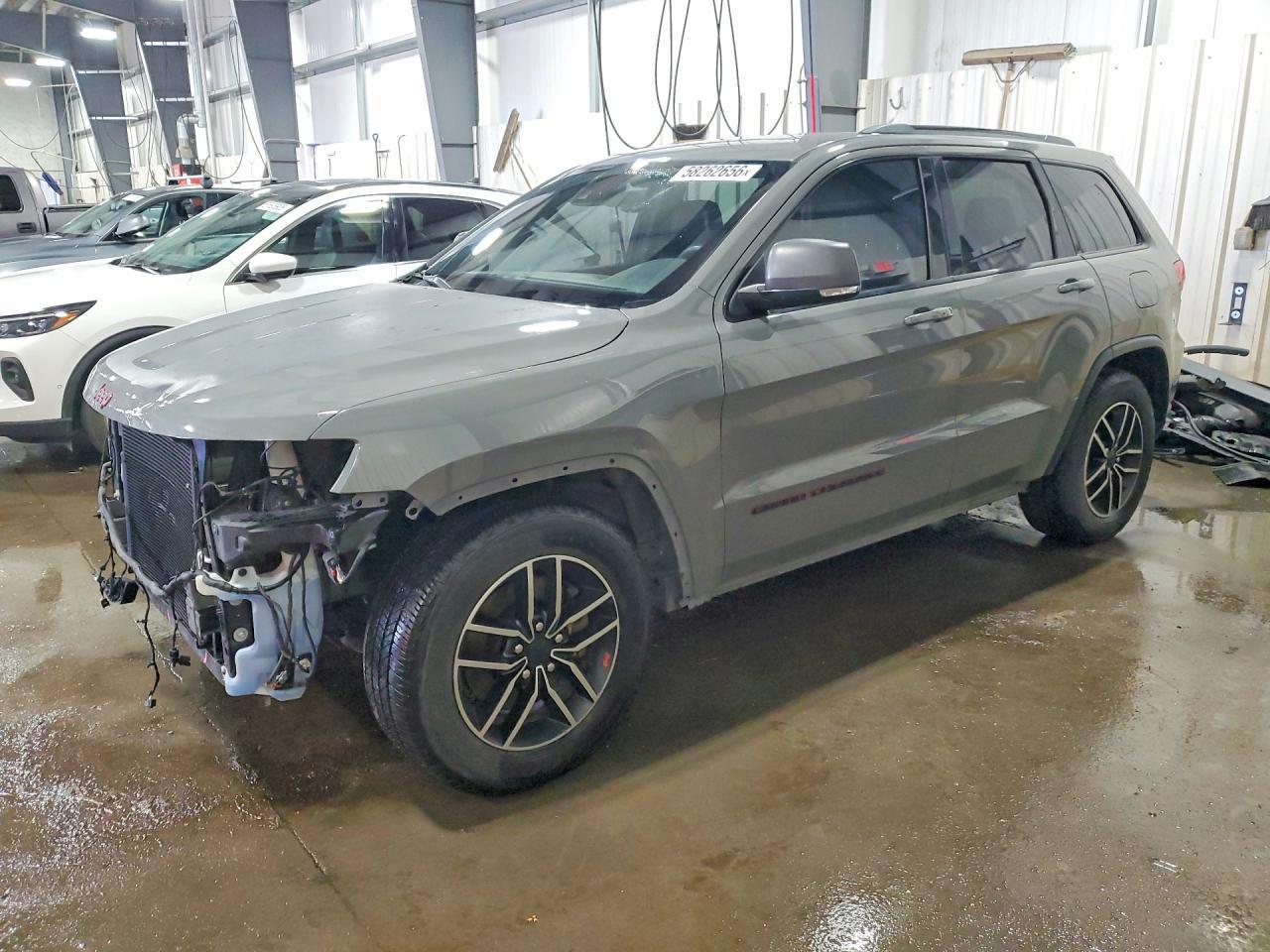 2019 JEEP GRAND CHEROKEE — фото 1