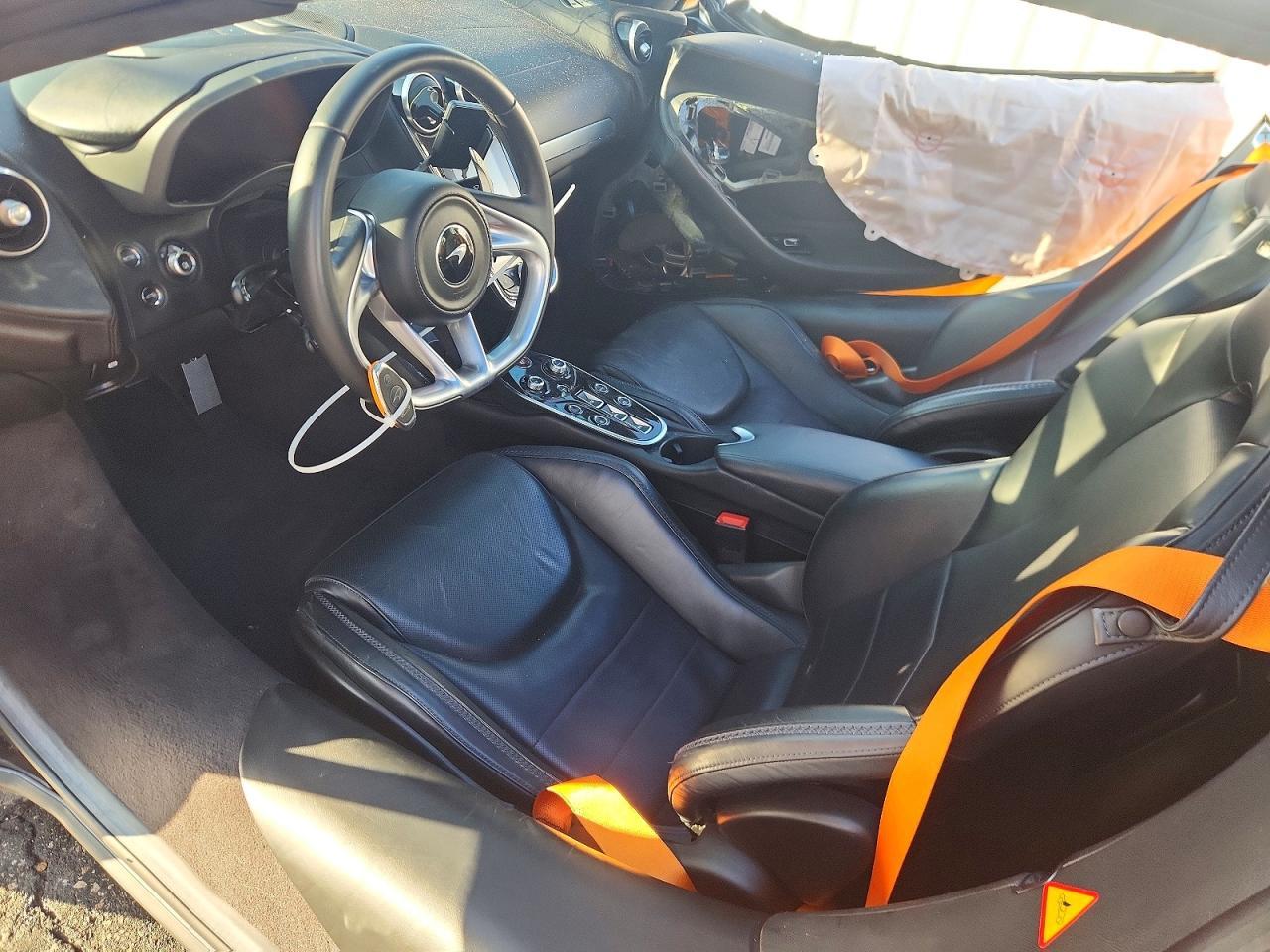 MCLAREN GT