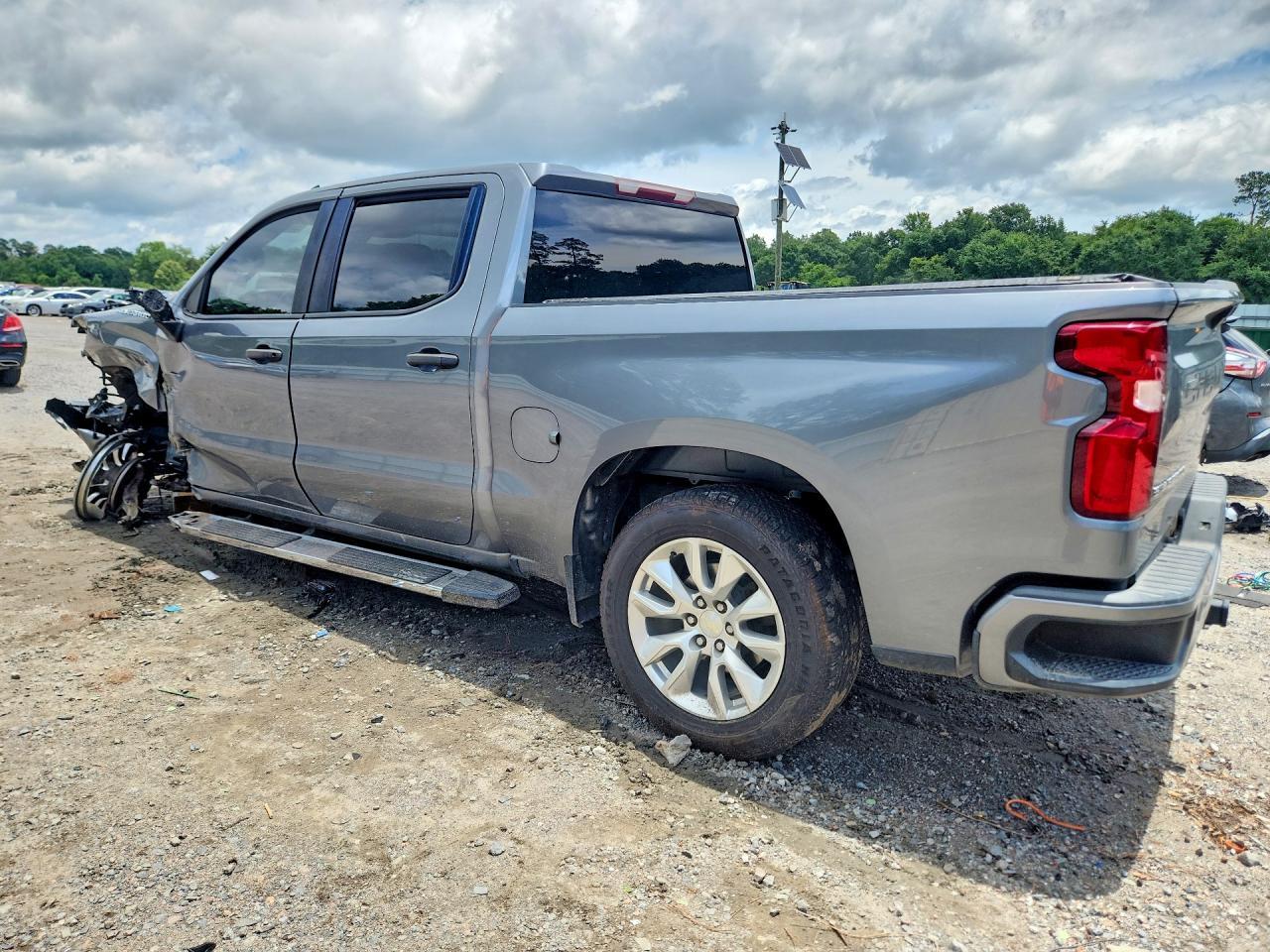 2019 CHEVROLET SILVERADO 1500 — фото 2