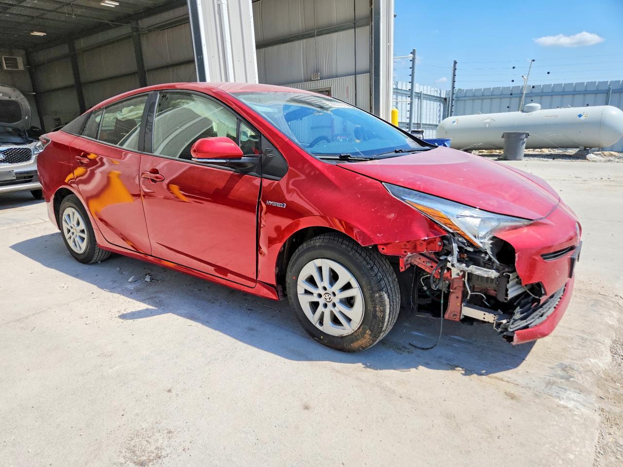 2017 TOYOTA PRIUS — фото 4