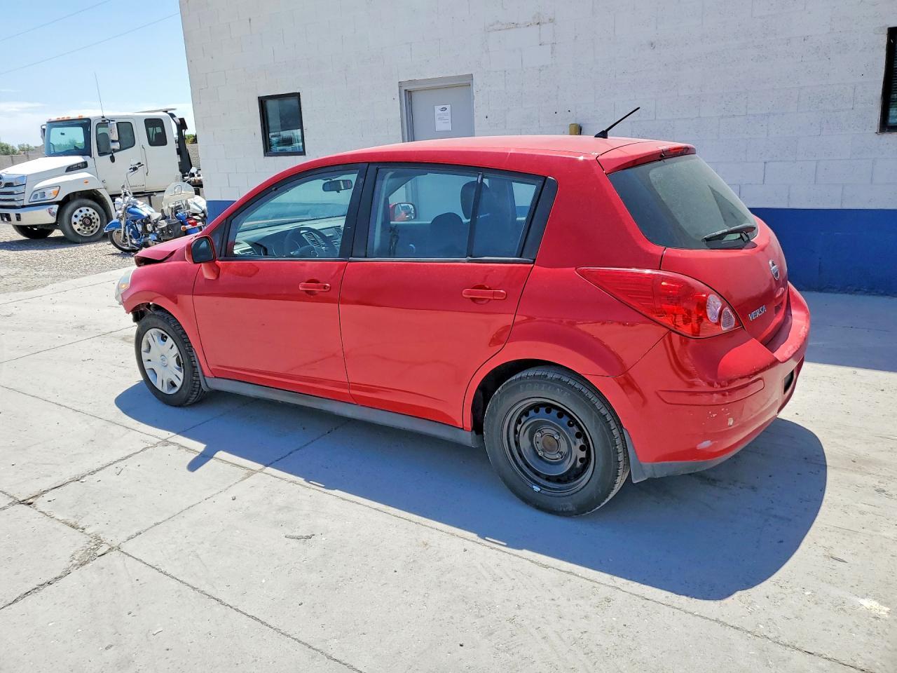 2011 NISSAN VERSA — фото 2