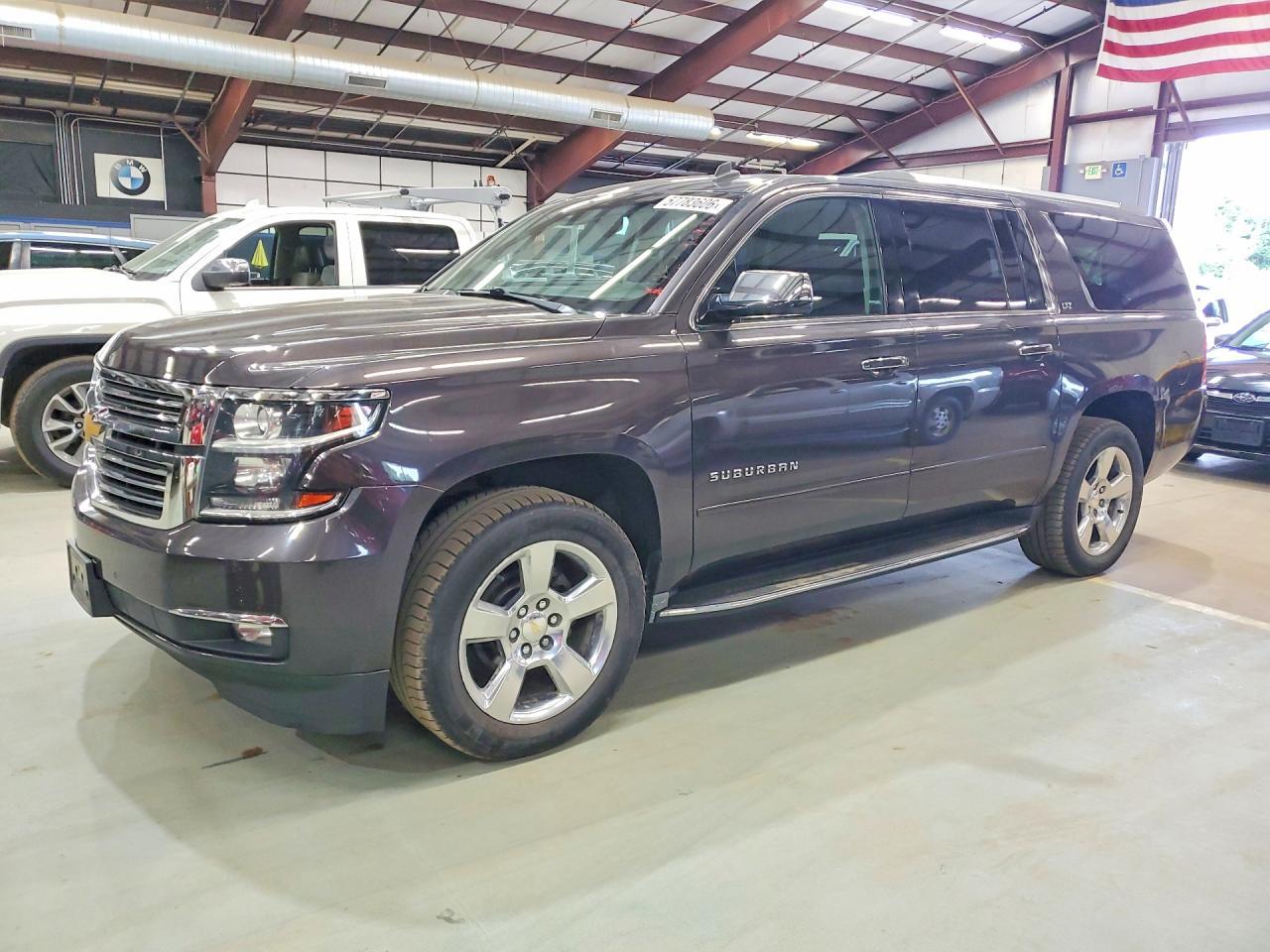 2015 CHEVROLET SUBURBAN — фото 1
