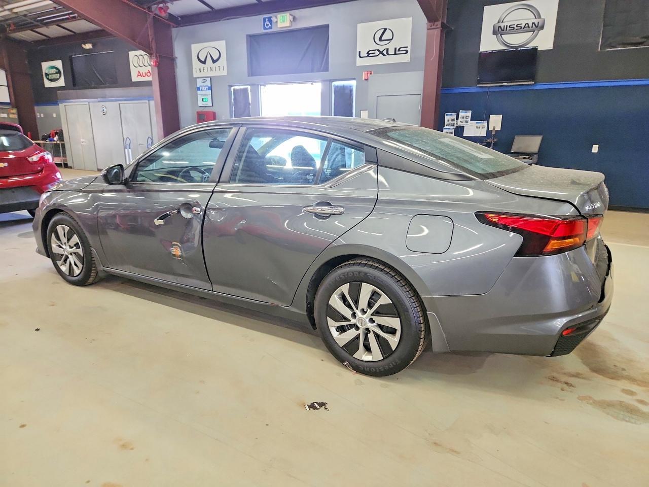 2020 NISSAN ALTIMA — фото 2