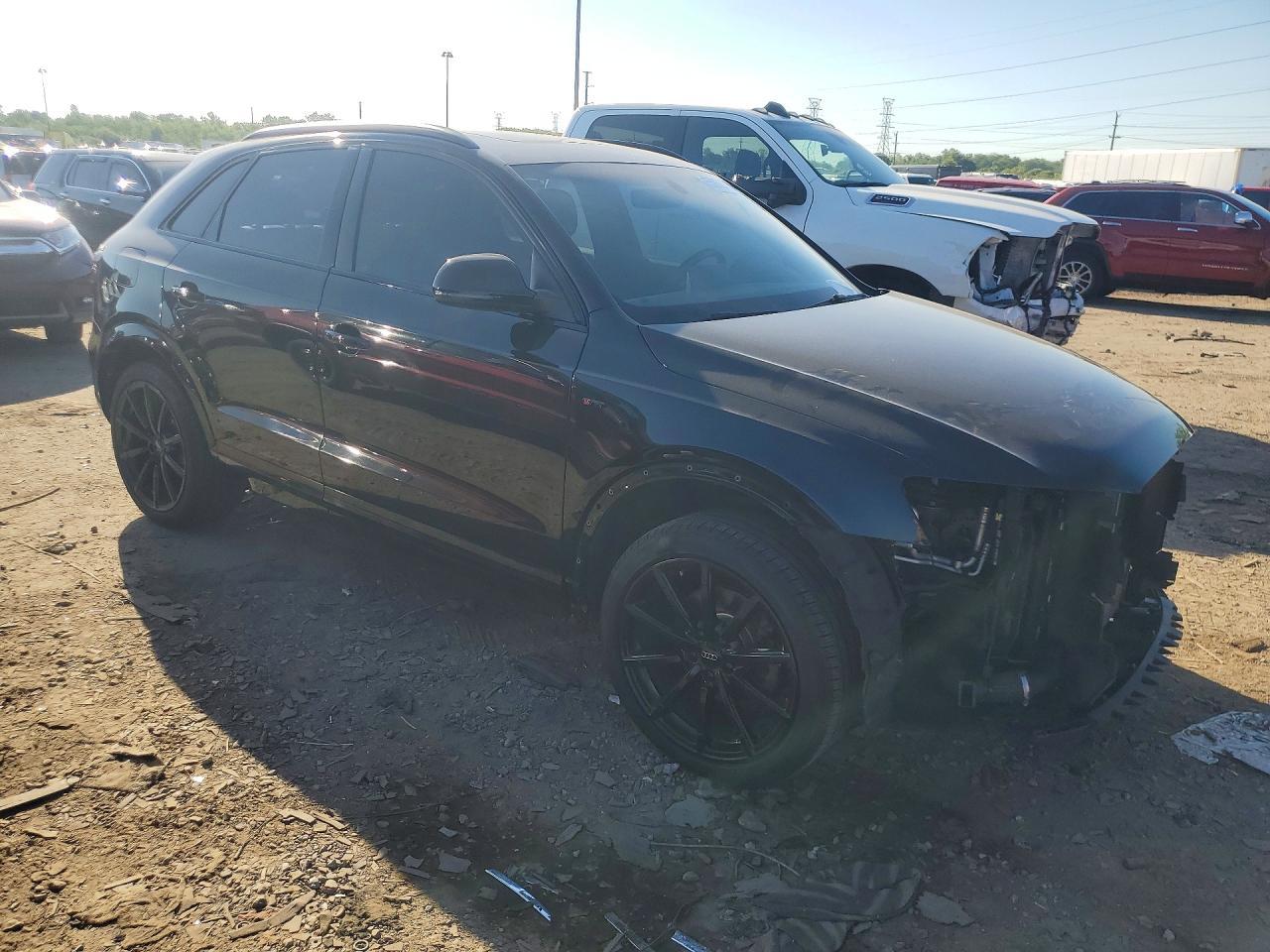2017 AUDI Q3 — фото 4