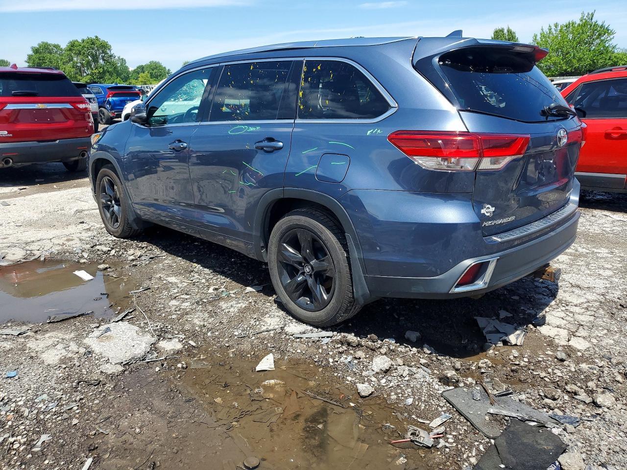 2018 TOYOTA HIGHLANDER — фото 2
