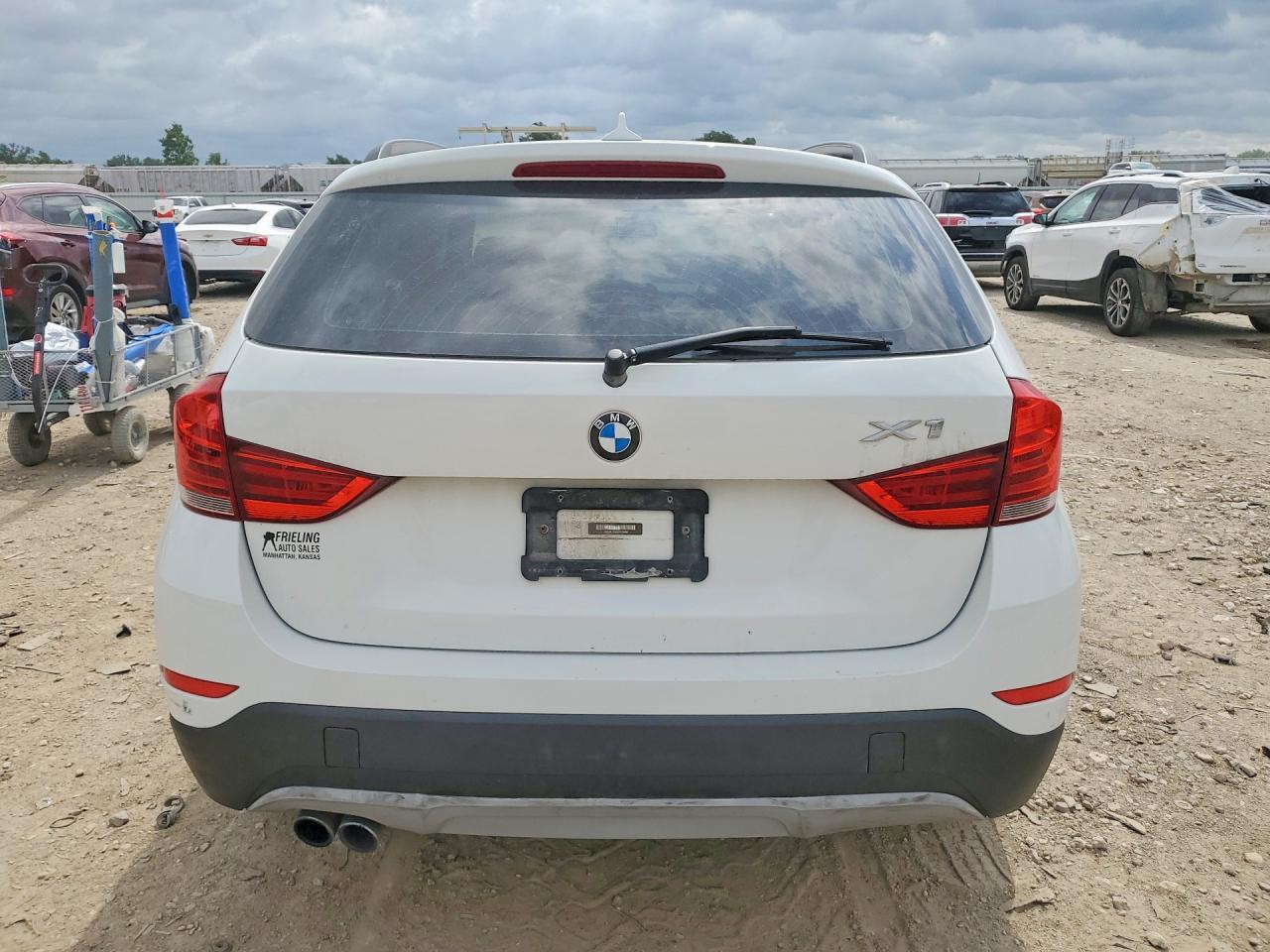 2014 BMW X1 — фото 6