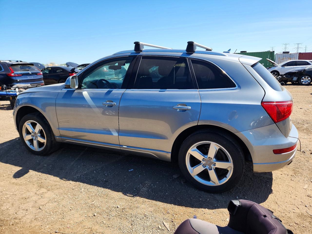 2010 AUDI Q5 — фото 2