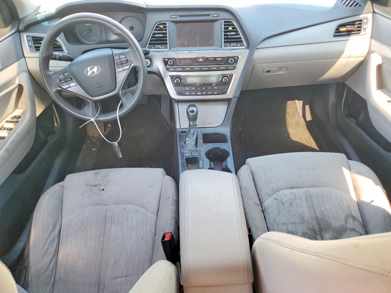 HYUNDAI SONATA HYBRID