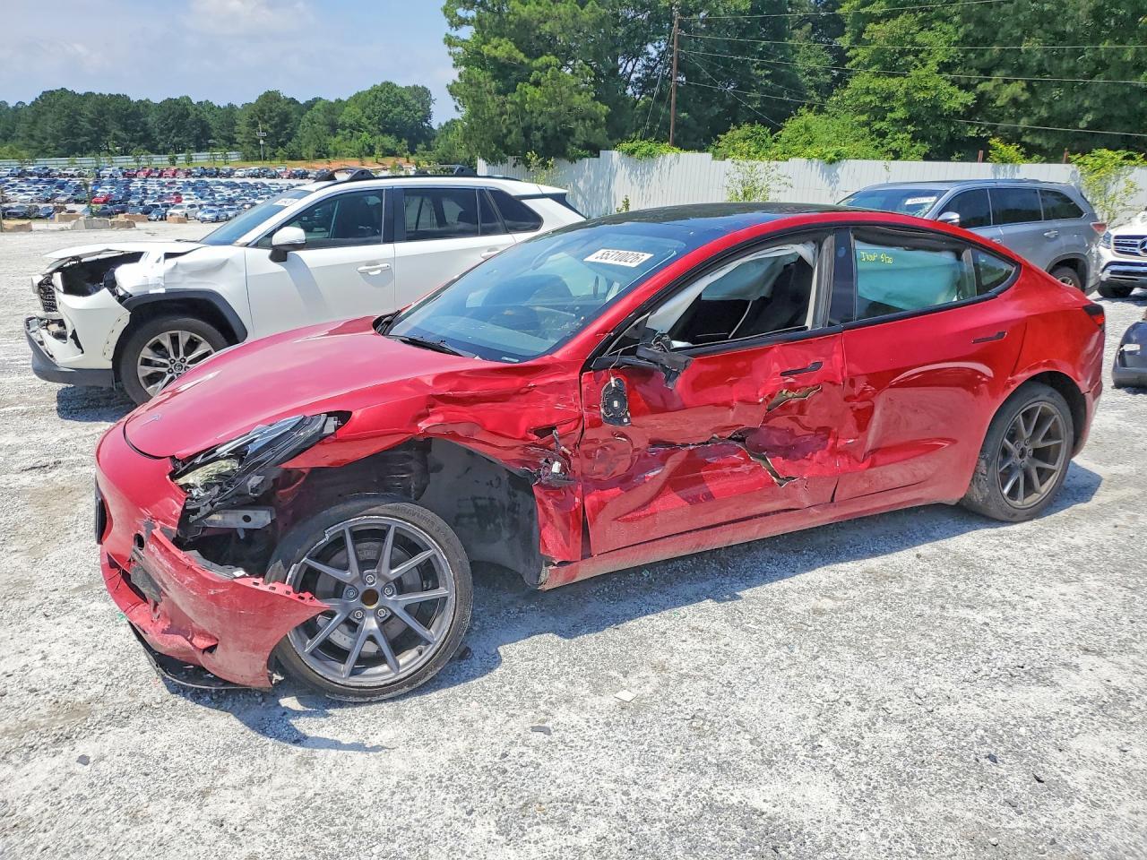 TESLA MODEL 3