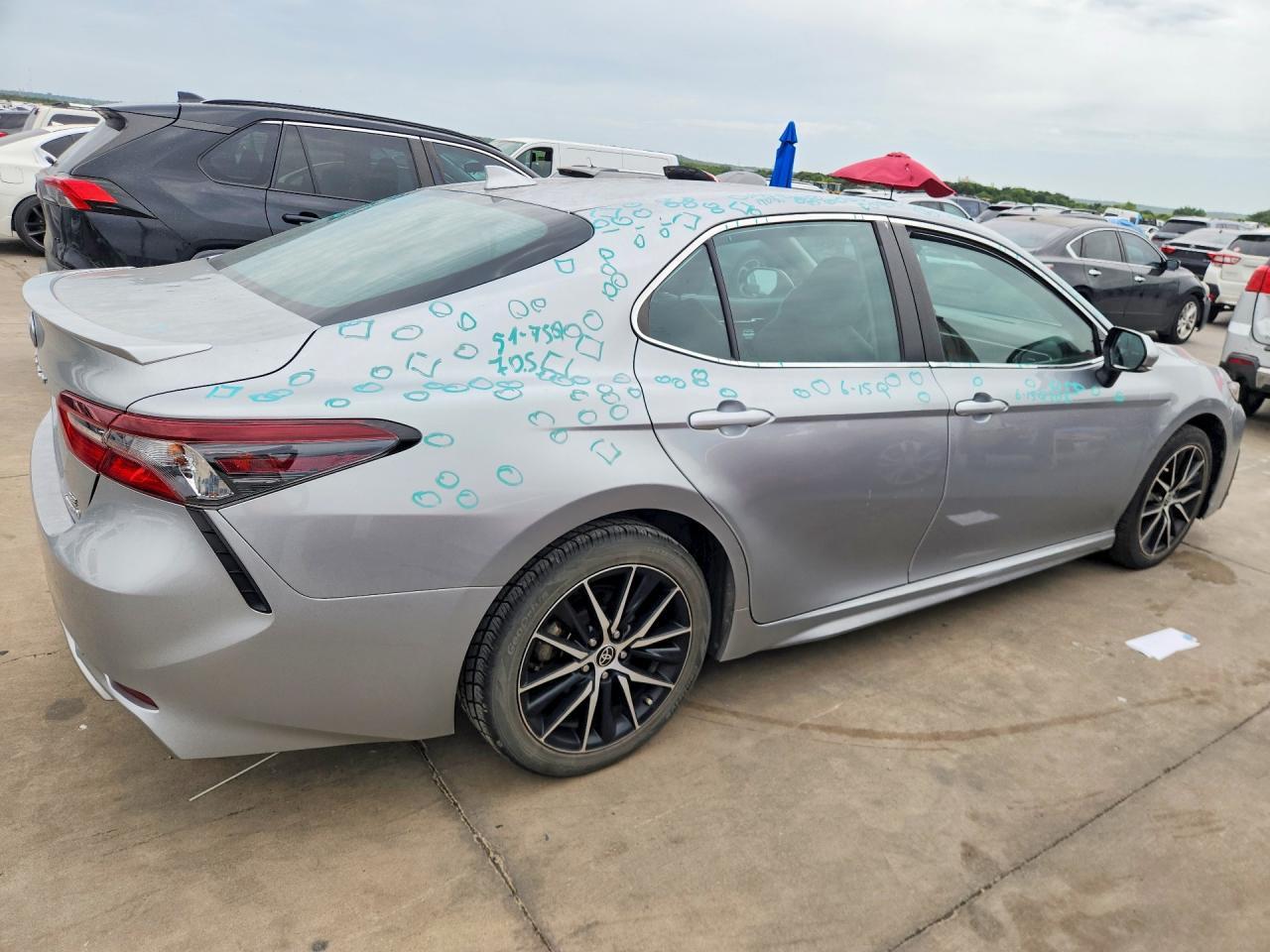 2022 TOYOTA CAMRY HYBRID — фото 3
