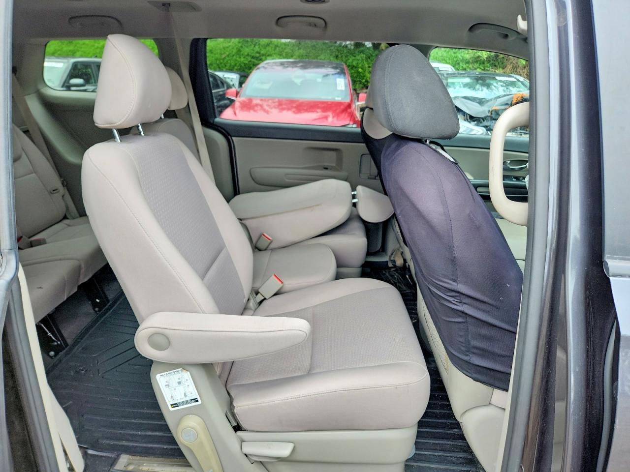 2016 KIA SEDONA — фото 11