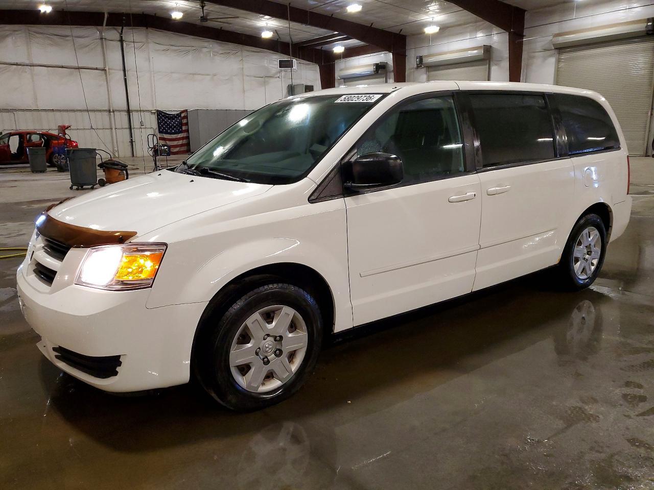 2010 DODGE GRAND CARAVAN — фото 1