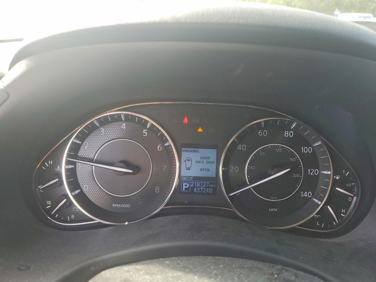 NISSAN ARMADA
