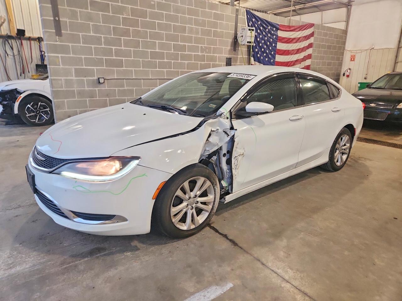 2015 CHRYSLER 200 — фото 1