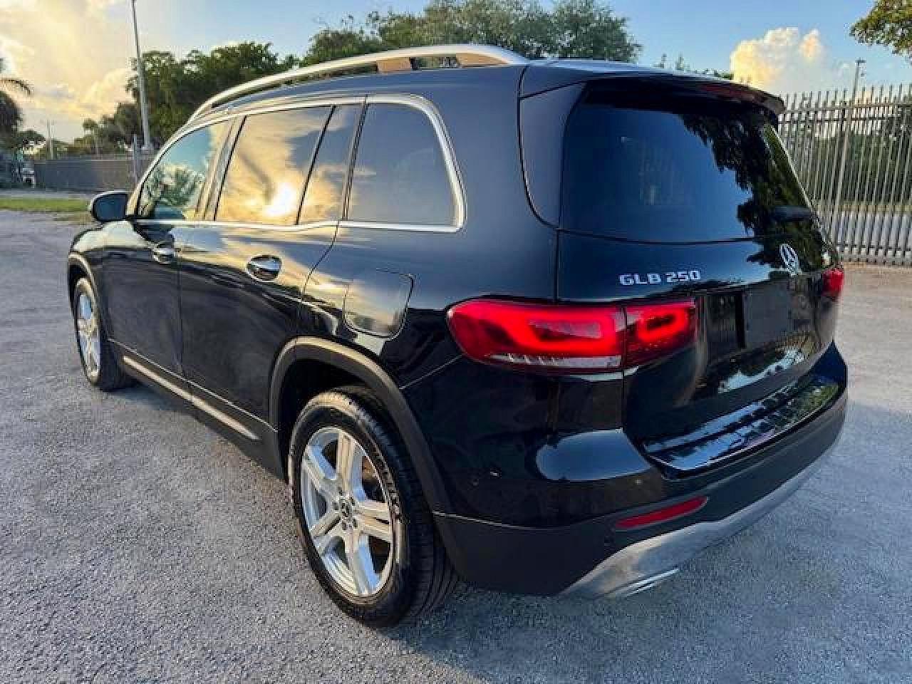 MERCEDES-BENZ GLB-CLASS
