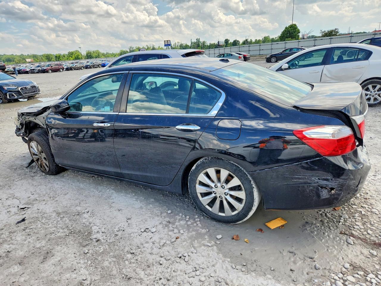 2015 HONDA ACCORD — фото 2