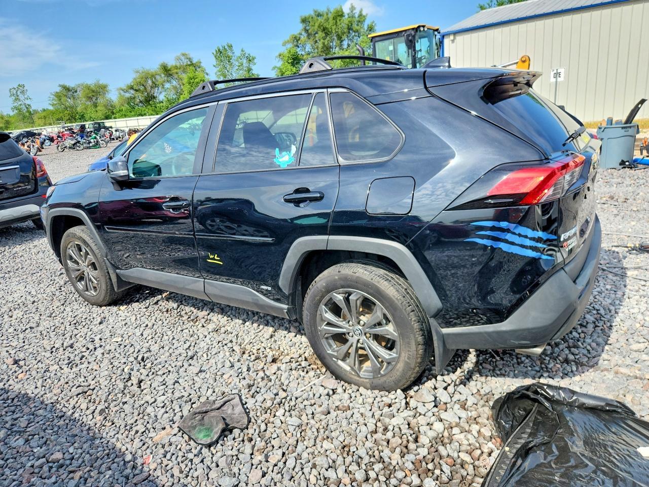 2023 TOYOTA RAV4 HYBRID — фото 2