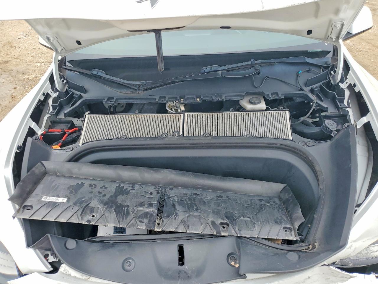 2021 TESLA MODEL Y — фото 11