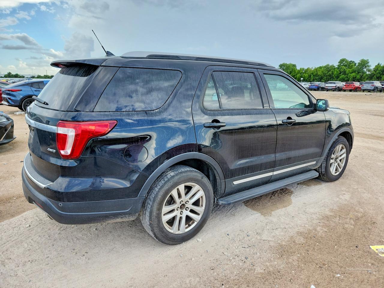 2018 FORD EXPLORER — фото 3