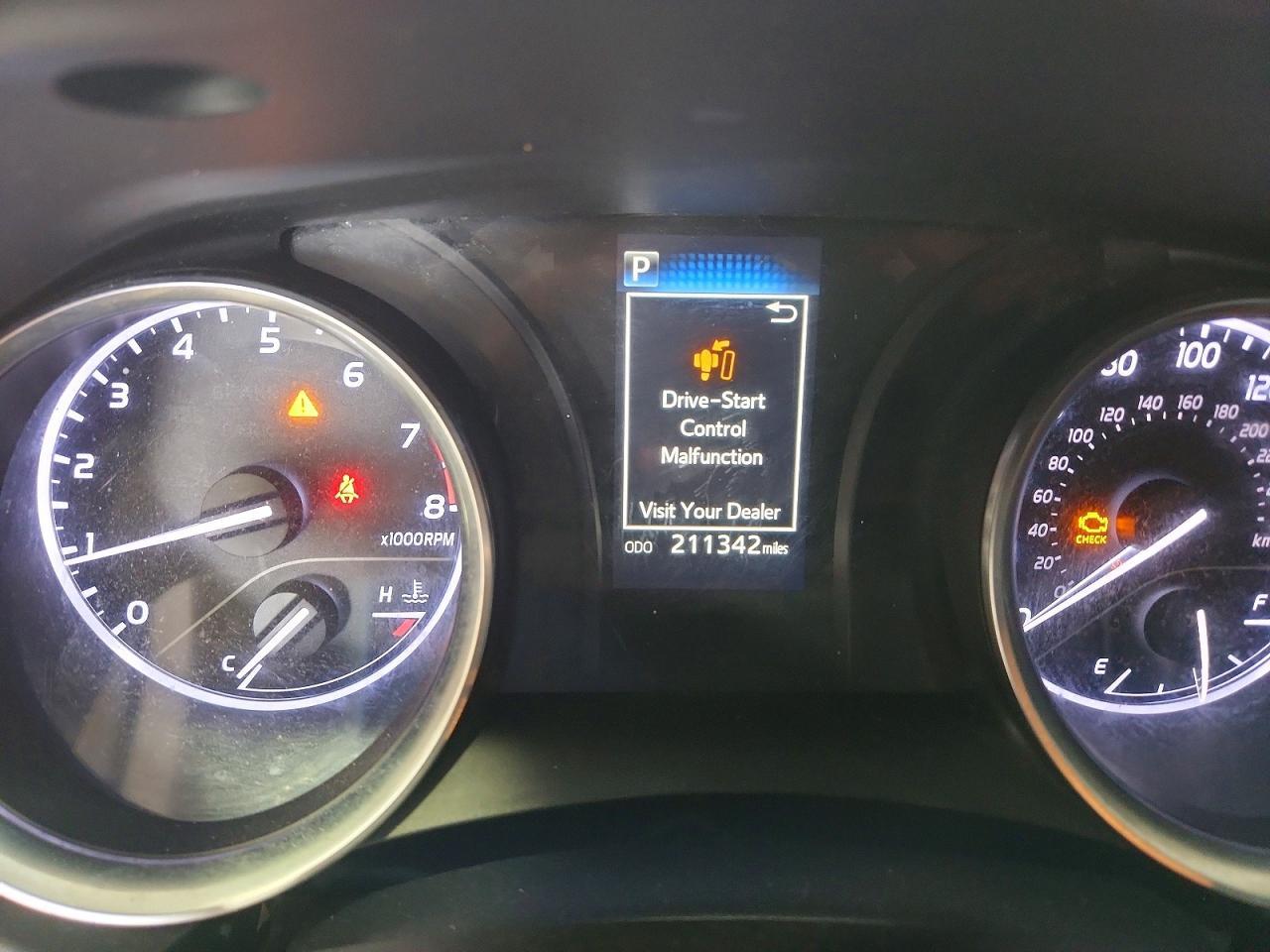 TOYOTA CAMRY