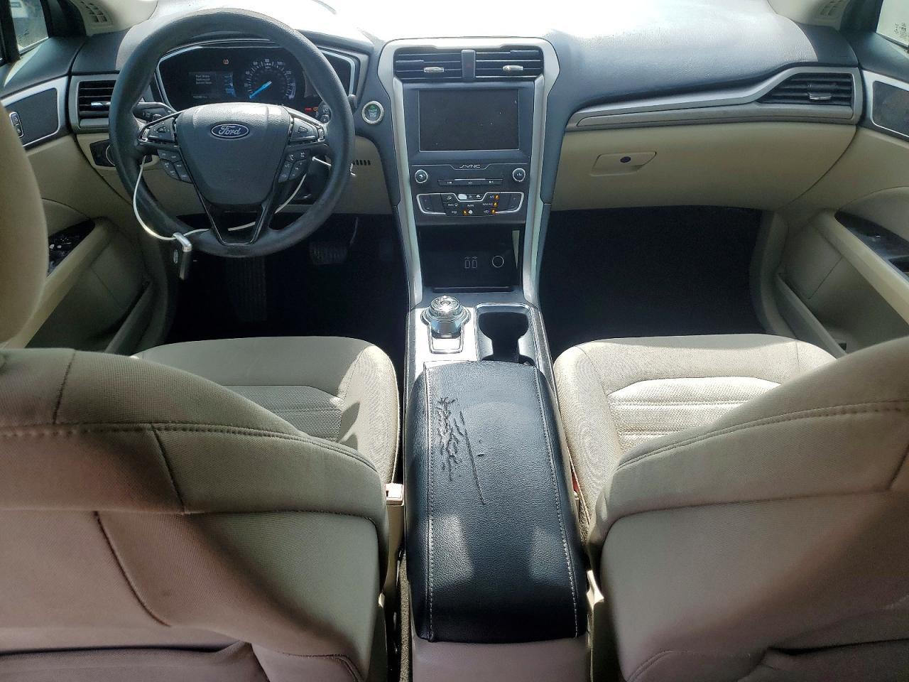 FORD FUSION